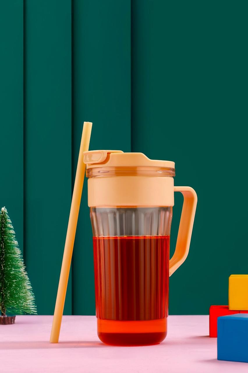 Kiddie Twist Slipper Tumbler With Handle
